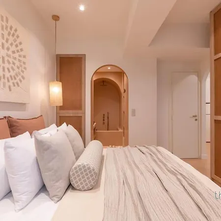 Acropolis Zen Oasis - Romantic Retreat In Koukaki Athens