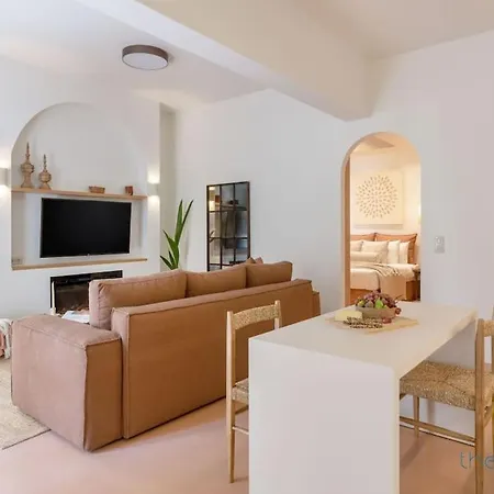 Acropolis Zen Oasis - Romantic Retreat In Koukaki Athens