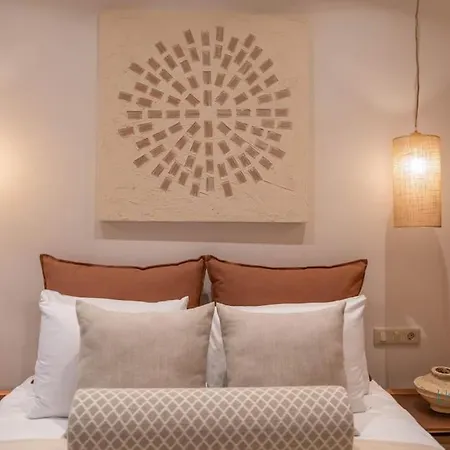 Acropolis Zen Oasis - Romantic Retreat In Koukaki *